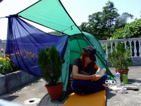 getting (to) comfy in Pokhara