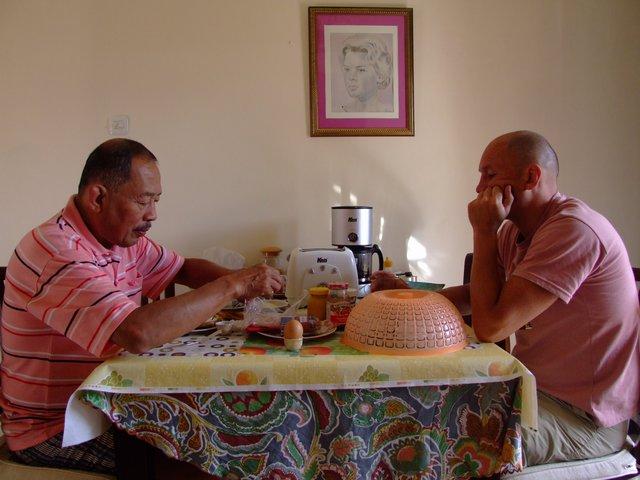 Ruud and Jimmy at breakfast
